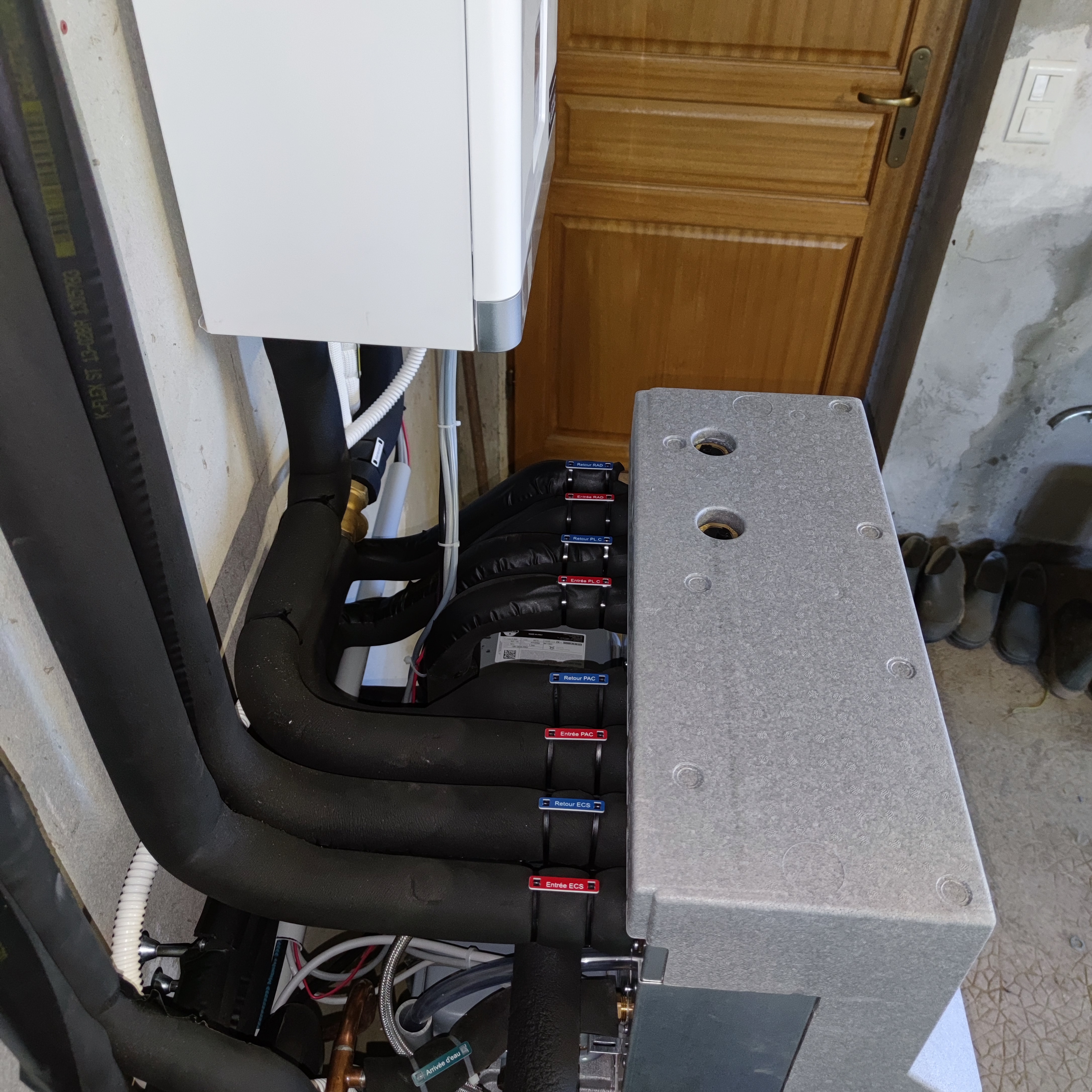 iQube Philippe Moulin installation